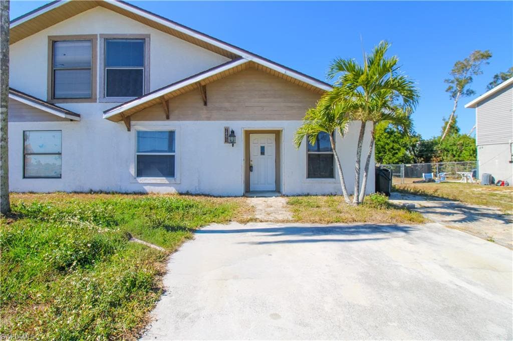7493 Pebble Beach RD FORT MYERS, FL 33967