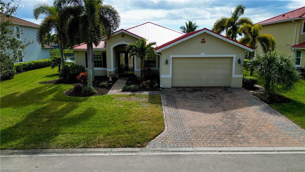 2412 Ashbury CIR CAPE CORAL, FL 33991