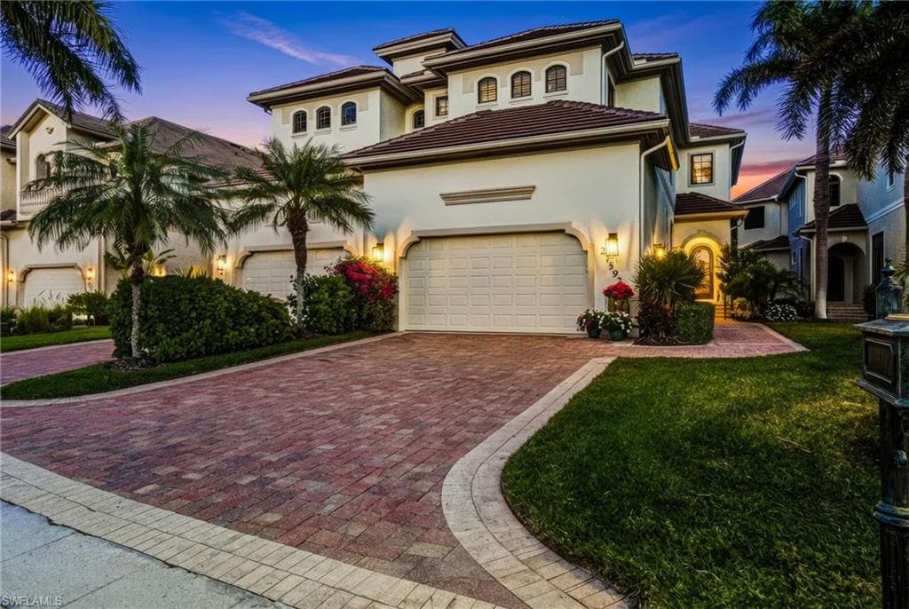27592 River Reach DR BONITA SPRINGS, FL 34134