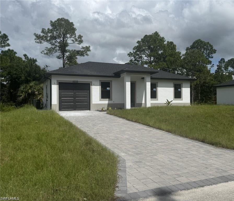 2519 22nd ST SW LEHIGH ACRES, FL 33976