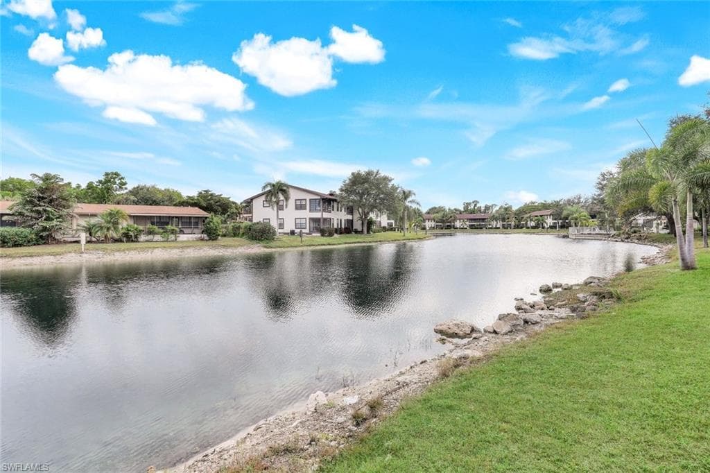 5229 Treetops DR I NAPLES, FL 34113