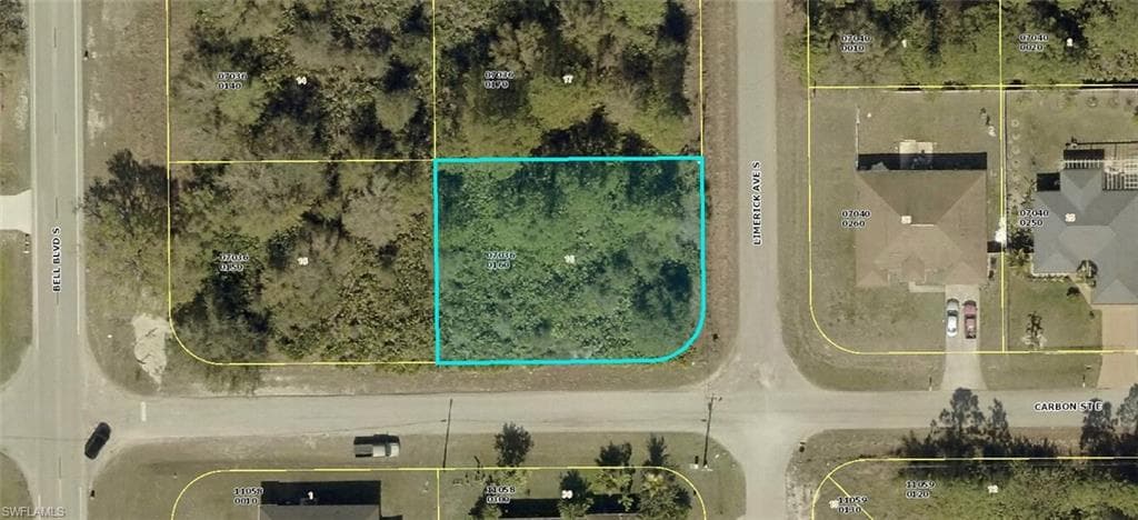402/404 Limerick AVE S LEHIGH ACRES, FL 33974