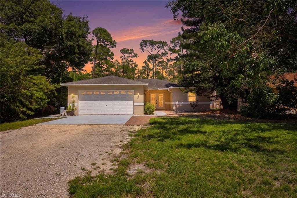530 7th ST SW NAPLES, FL 34117