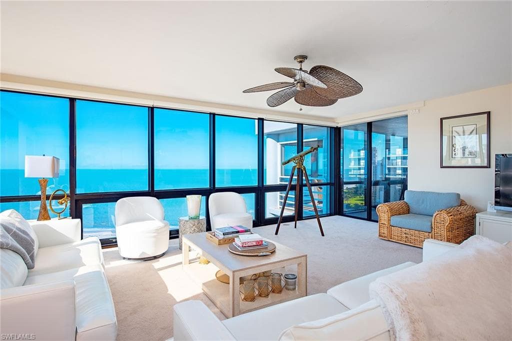 4751 Gulf Shore BLVD N PH8 NAPLES, FL 34103