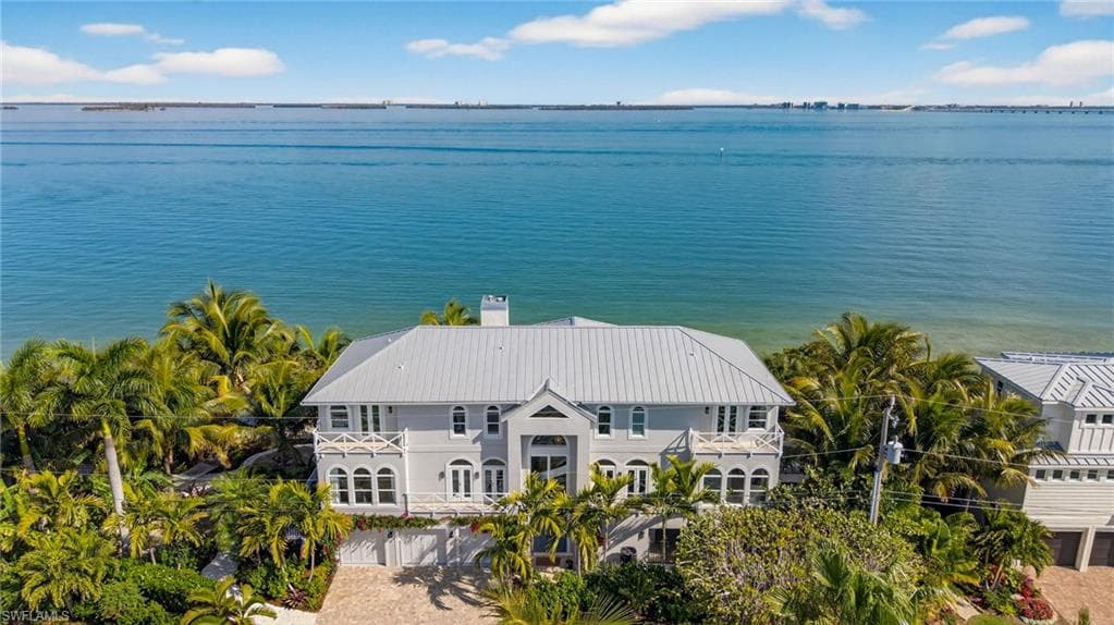 1552 San Carlos Bay DR SANIBEL, FL 33957