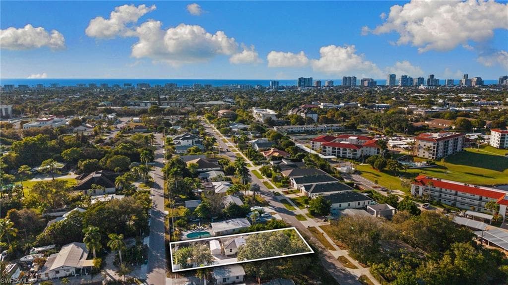 1204 Ridge ST NAPLES, FL 34103
