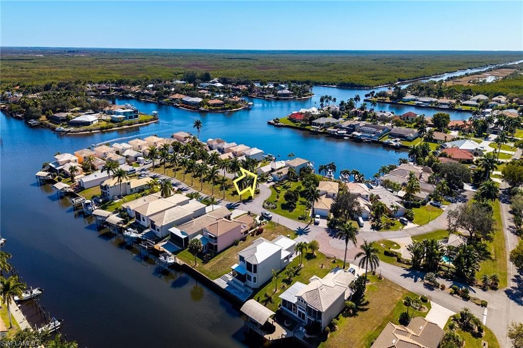 148 Eveningstar Cay NAPLES, FL 34114