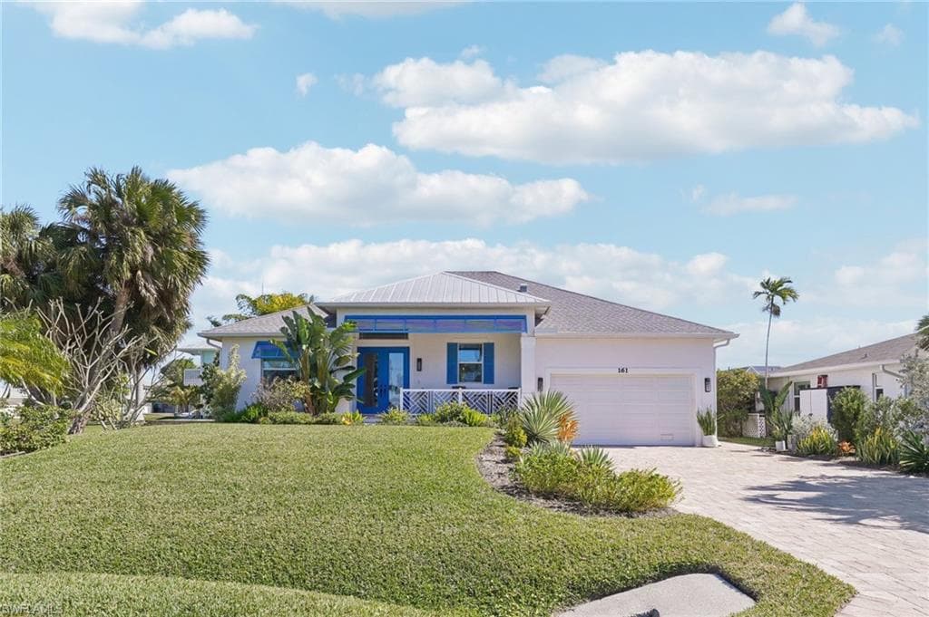 161 Tahiti CIR NAPLES, FL 34113