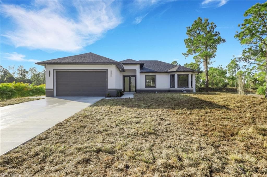 648 Ames ST E LEHIGH ACRES, FL 33974