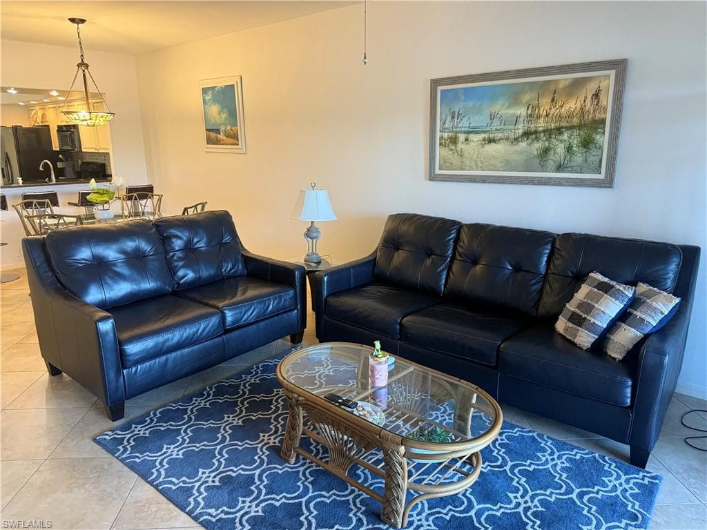13070 Amberley CT 902 BONITA SPRINGS, FL 34135