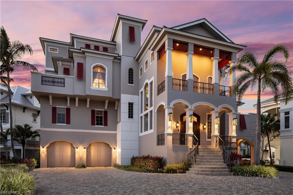 101 Jumento Cay LN BONITA SPRINGS, FL 34134