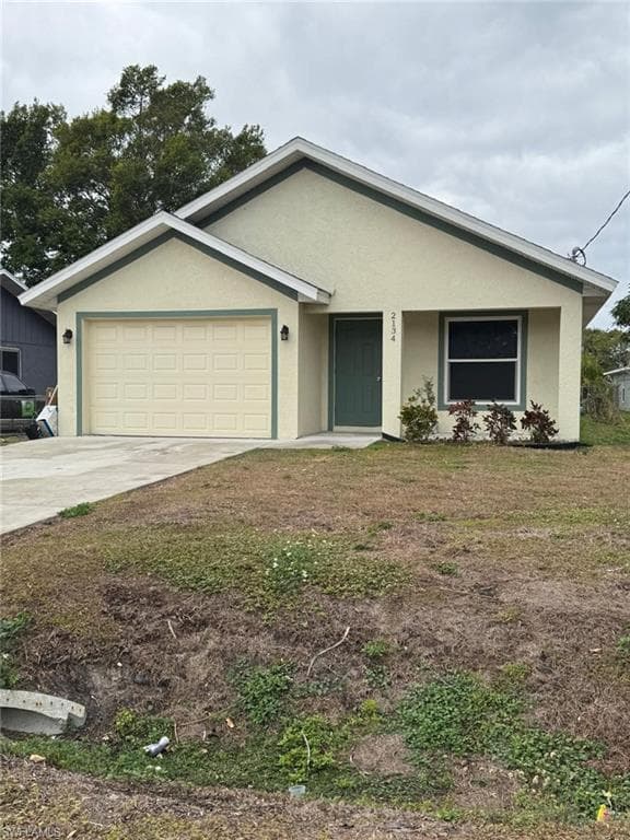 2134 Davis ST FORT MYERS, FL 33916