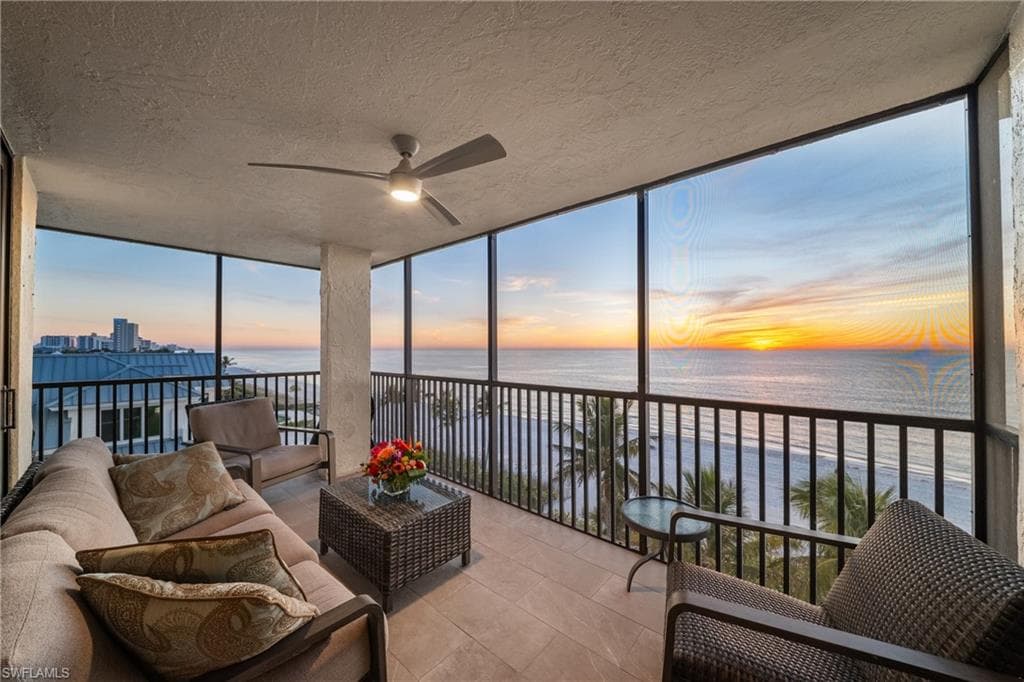 10475 Gulf Shore DR 161 NAPLES, FL 34108