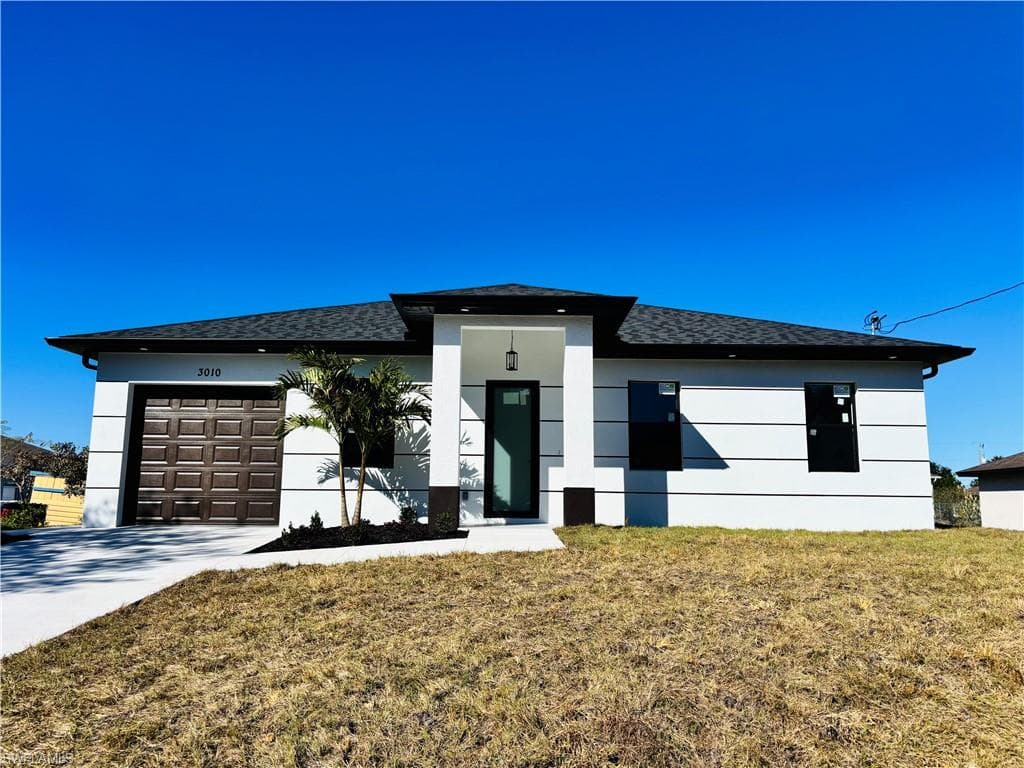 3010 45th ST SW LEHIGH ACRES, FL 33976