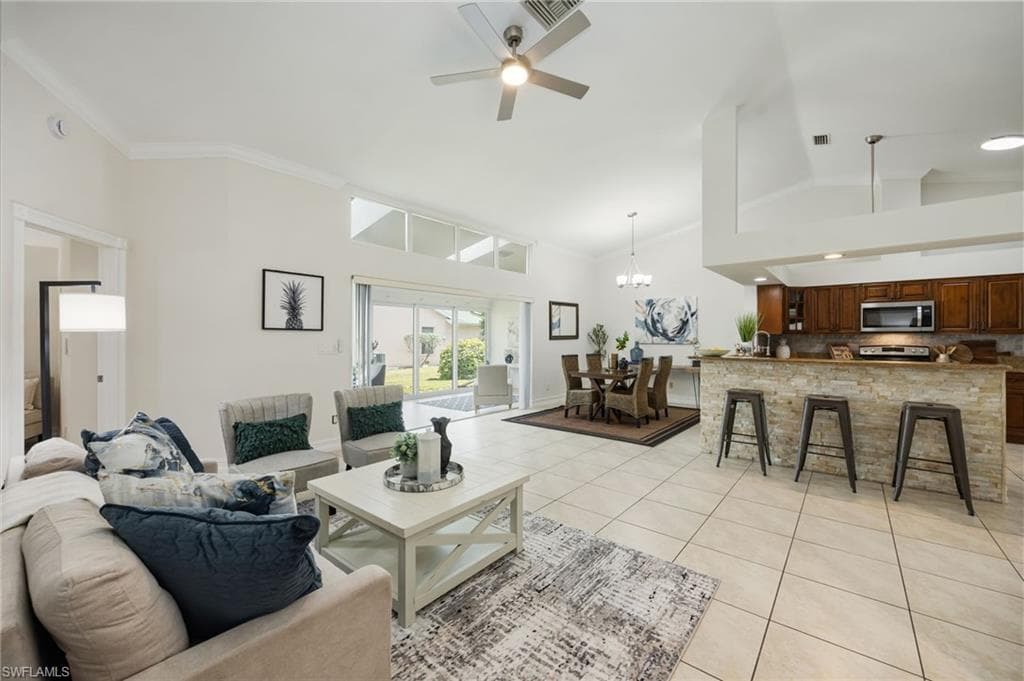 113 Quail Hollow CT 146-0 NAPLES, FL 34113