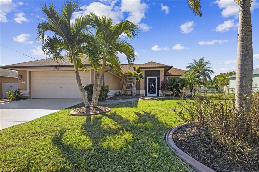 1502 SW 13th TER CAPE CORAL, FL 33991