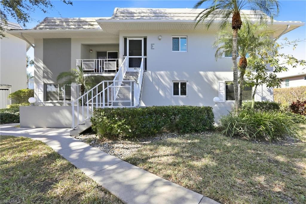 215 Cypress WAY E E3 NAPLES, FL 34110