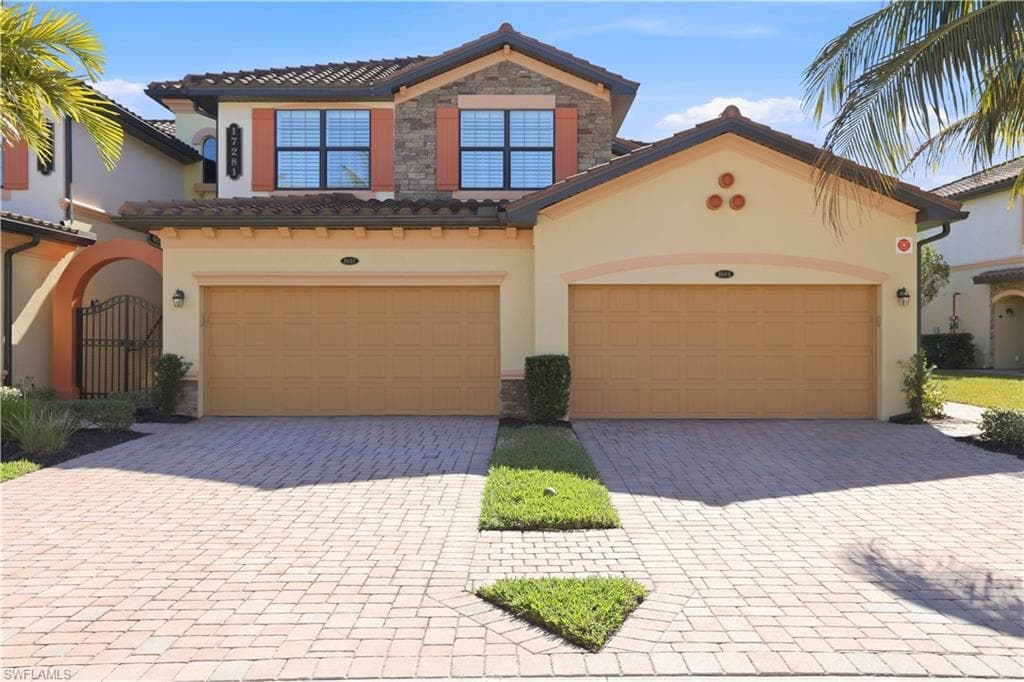 17281 Cherrywood CT 8604 BONITA SPRINGS, FL 34135
