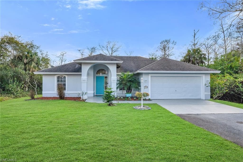 220 37th AVE NE NAPLES, FL 34120