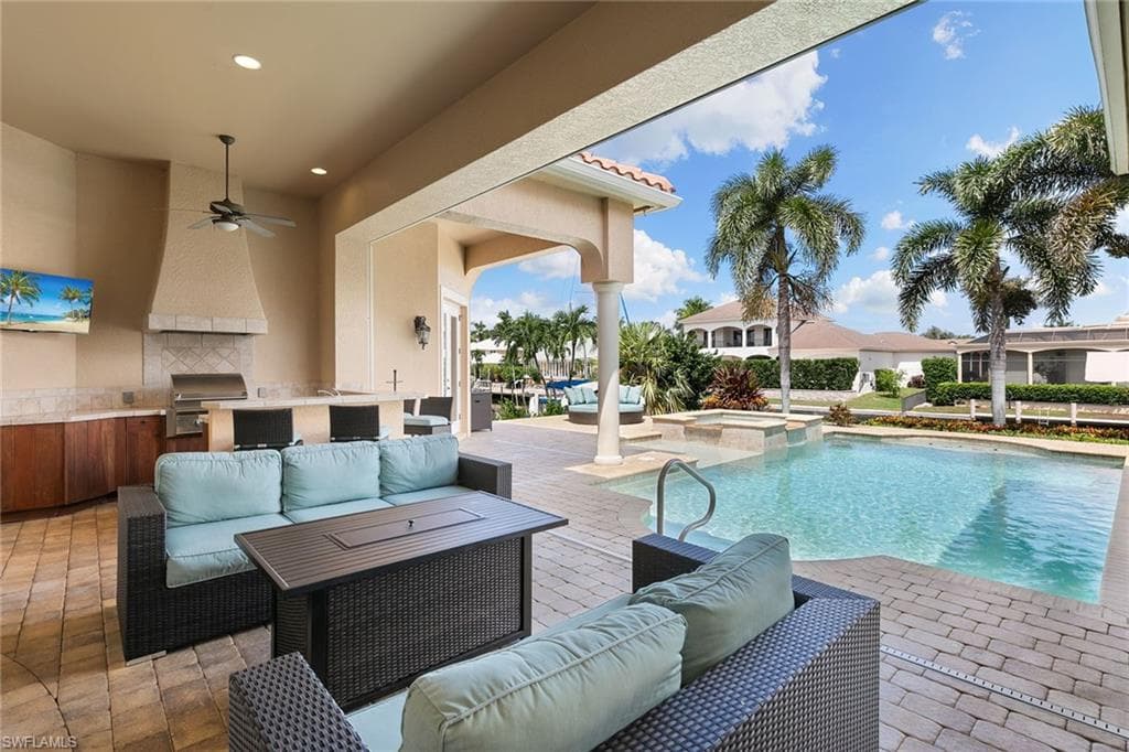 1590 Caxambas CT MARCO ISLAND, FL 34145