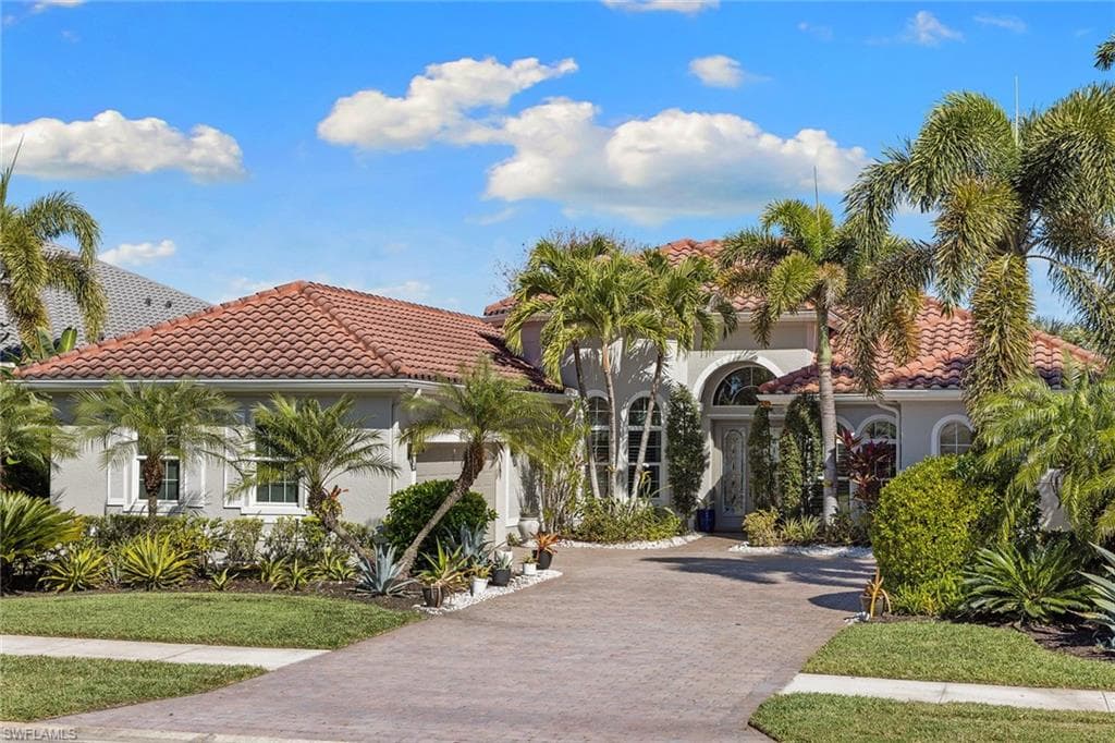 12137 Wicklow LN NAPLES, FL 34120