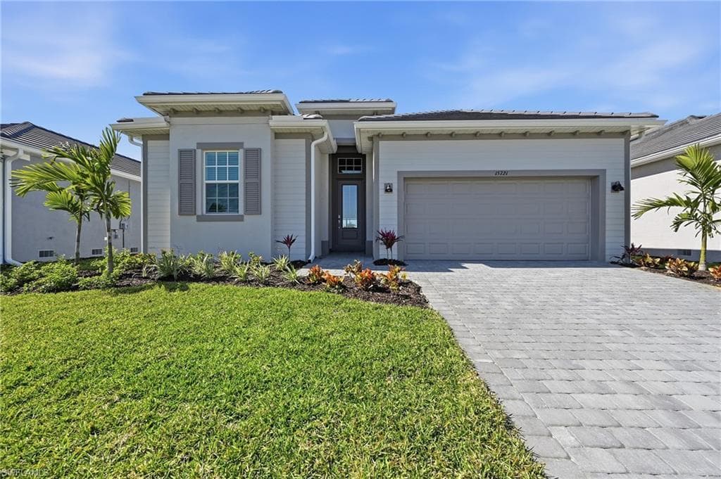 15721 Raveneli CT FORT MYERS, FL 33908