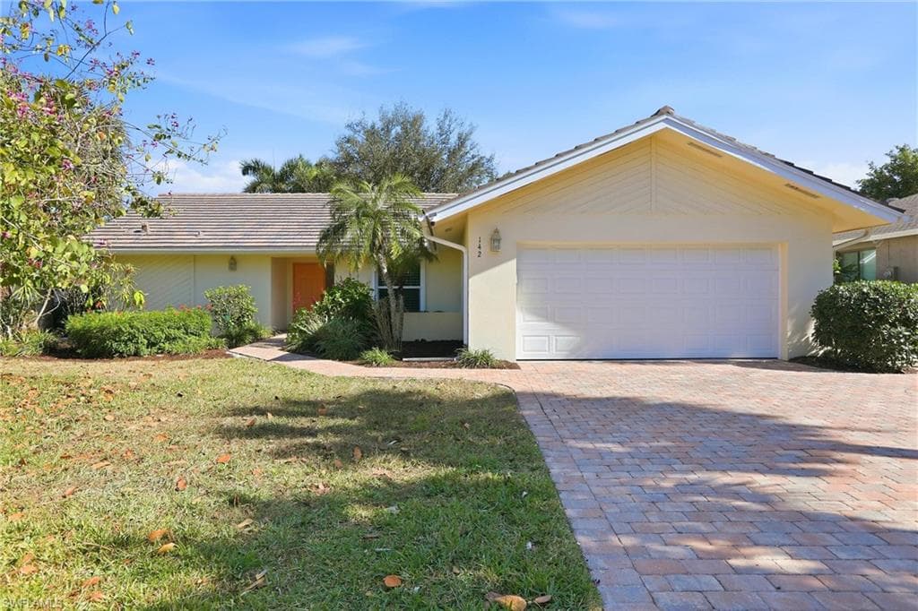 142 Old Tamiami TRL NAPLES, FL 34110