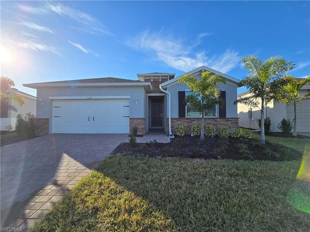 1224 Mariners View TER CAPE CORAL, FL 33993