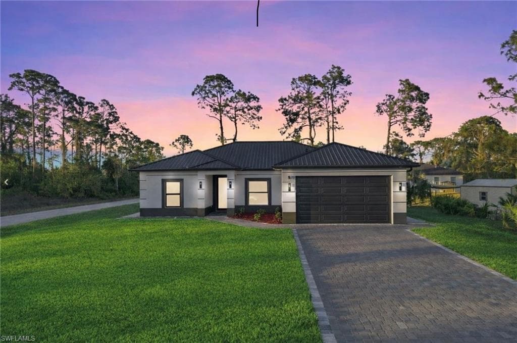 1235 COUNT ST E LEHIGH ACRES, FL 33974