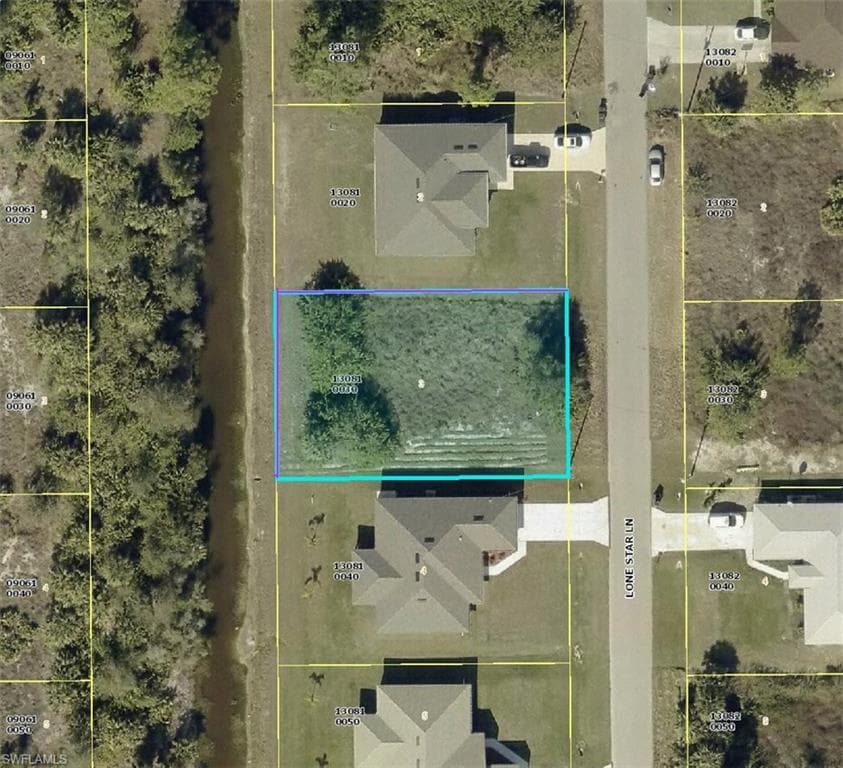 508 Lone Star LN LEHIGH ACRES, FL 33974