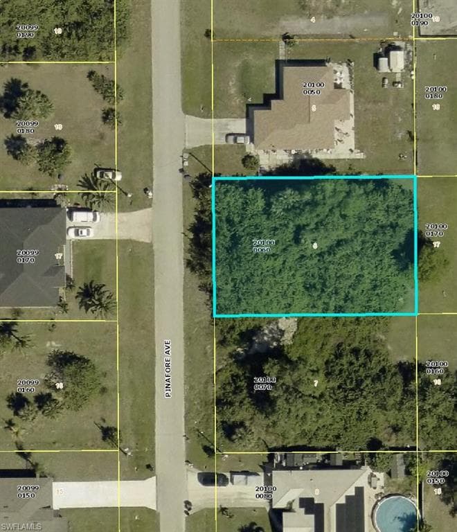 425 Pinafore AVE LEHIGH ACRES, FL 33974
