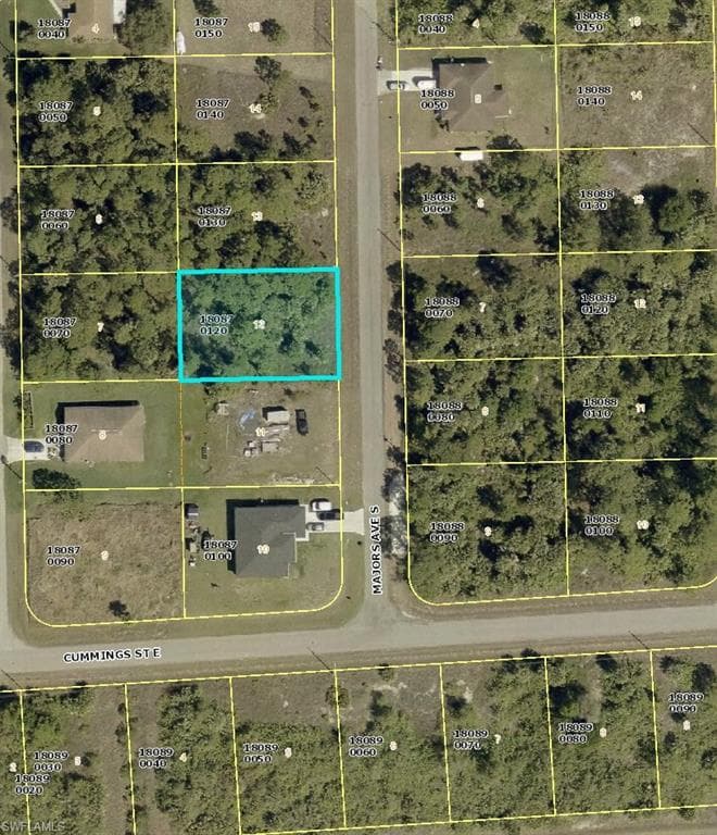 460 Majors AVE S LEHIGH ACRES, FL 33974