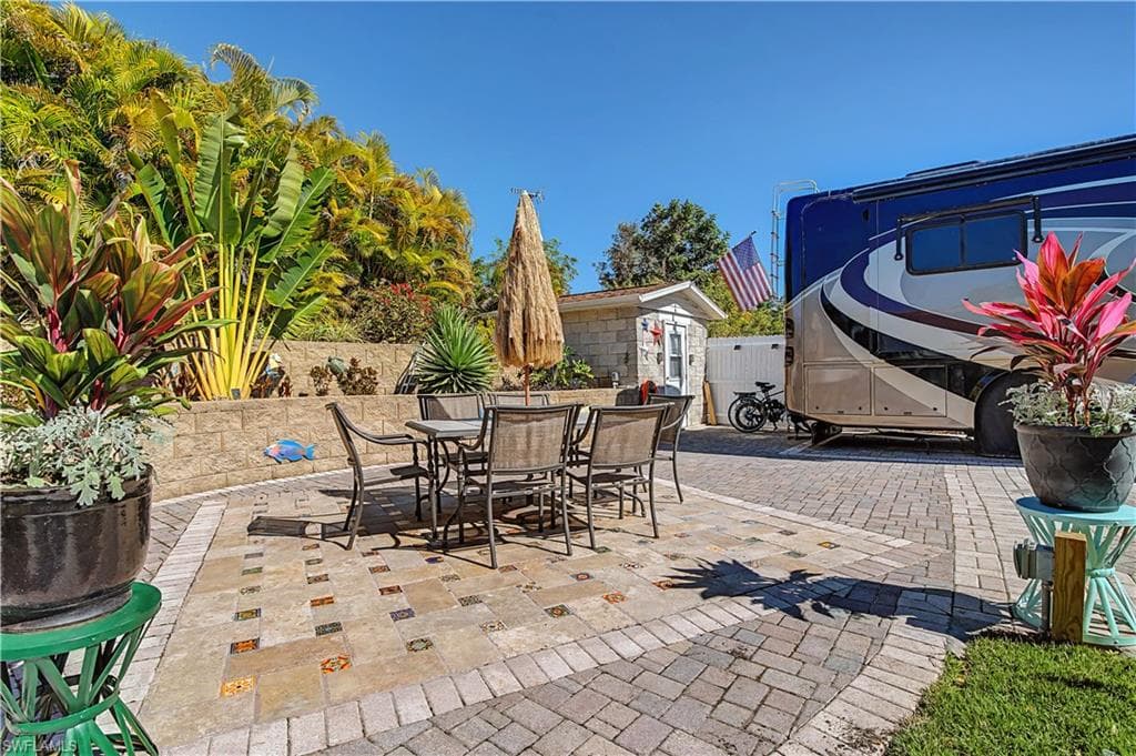 5016 White Sky CIR FORT MYERS, FL 33908