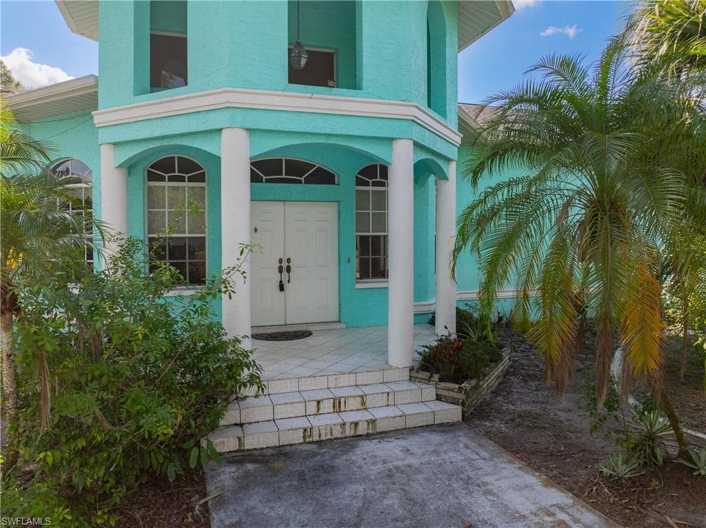 822 Costa PL LEHIGH ACRES, FL 33972
