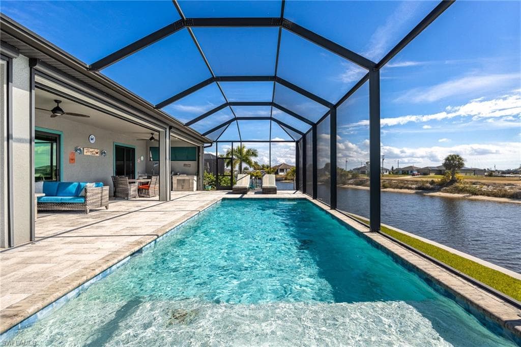 4214 NW 39th LN CAPE CORAL, FL 33993