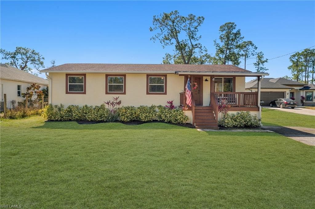 1960 22nd AVE NE NAPLES, FL 34120