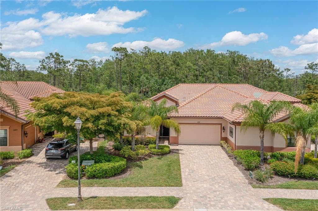 11122 Esteban DR FORT MYERS, FL 33912