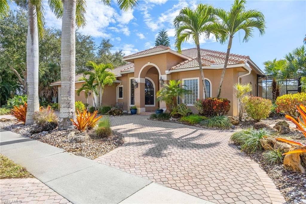 146 Windward Cay NAPLES, FL 34114