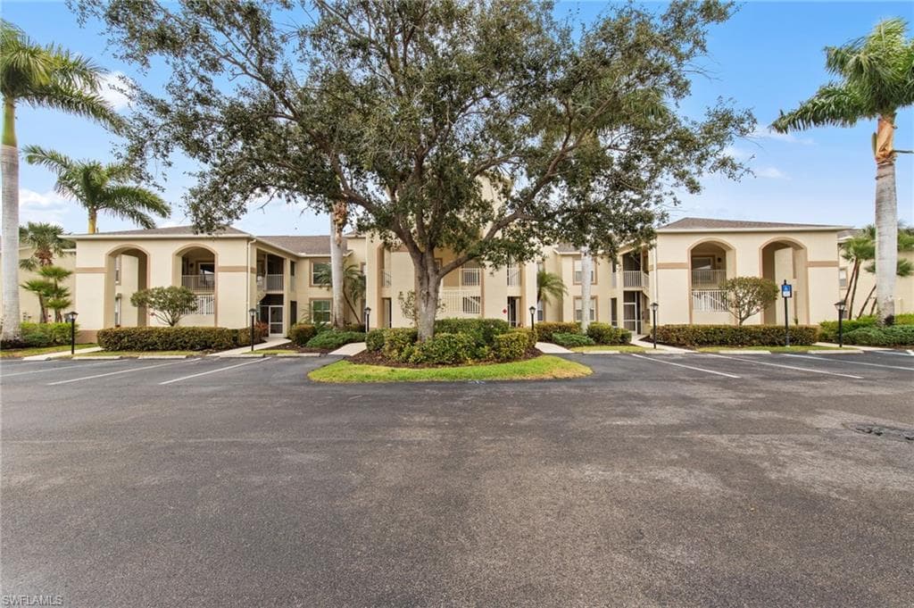 21311 Lancaster RUN 716 ESTERO, FL 33928