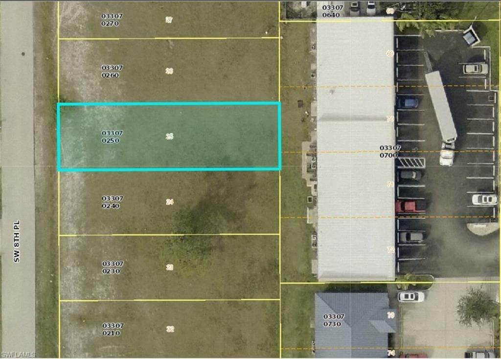 3811 SW 8th PL CAPE CORAL, FL 33914