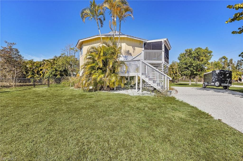 7250 Caloosa DR BOKEELIA, FL 33922