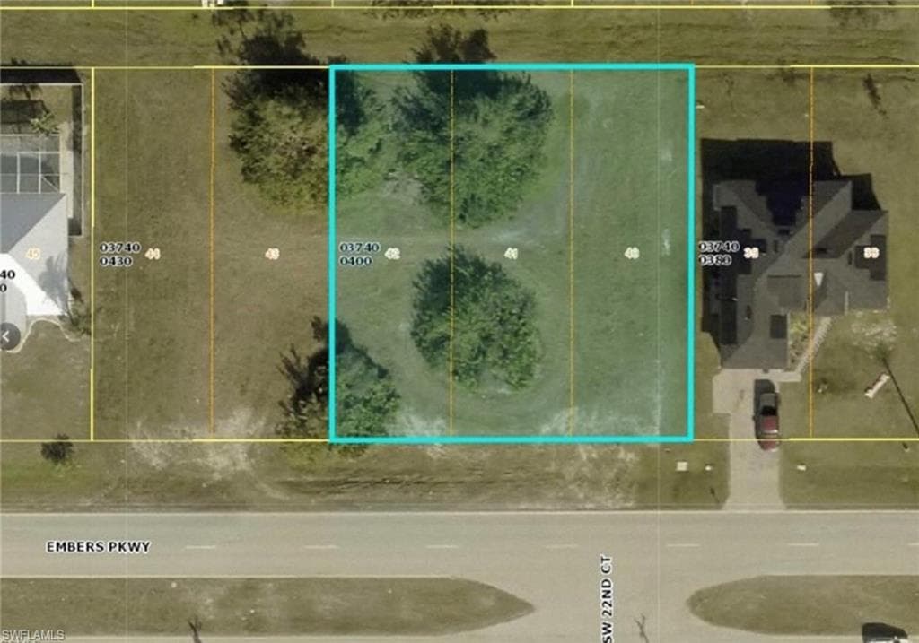 2219 Embers PKWY W CAPE CORAL, FL 33993
