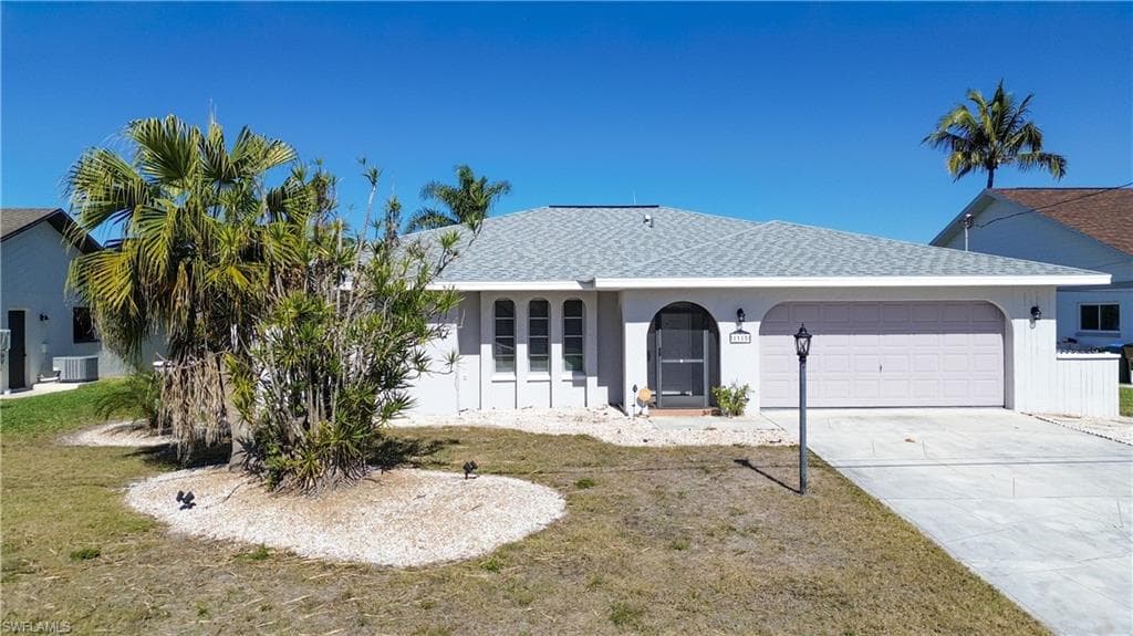 1115 SW 54th LN CAPE CORAL, FL 33914