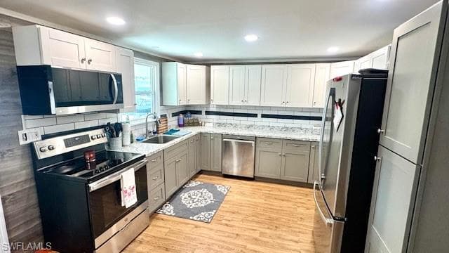 5525 Ben Franklin LN NORTH FORT MYERS, FL 33917