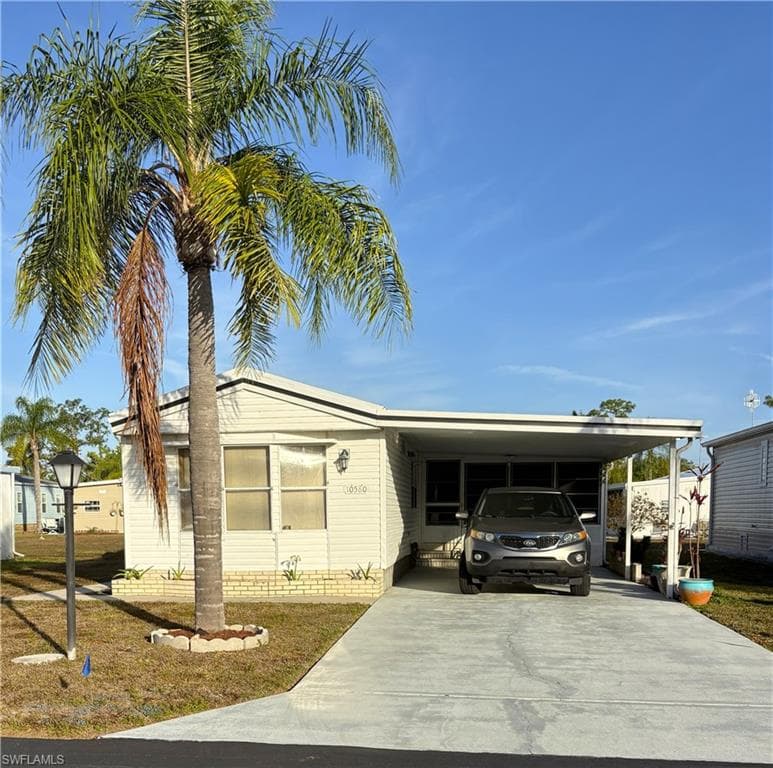 10580 Wales LOOP BONITA SPRINGS, FL 34135