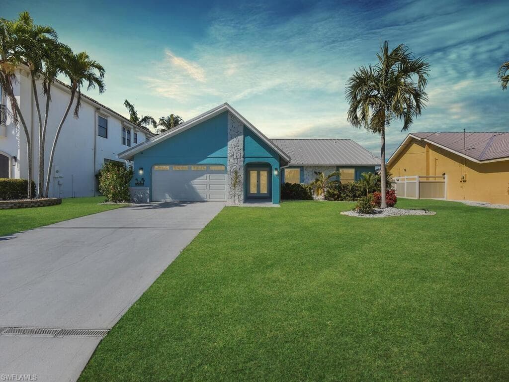 5747 SW 9th CT CAPE CORAL, FL 33914