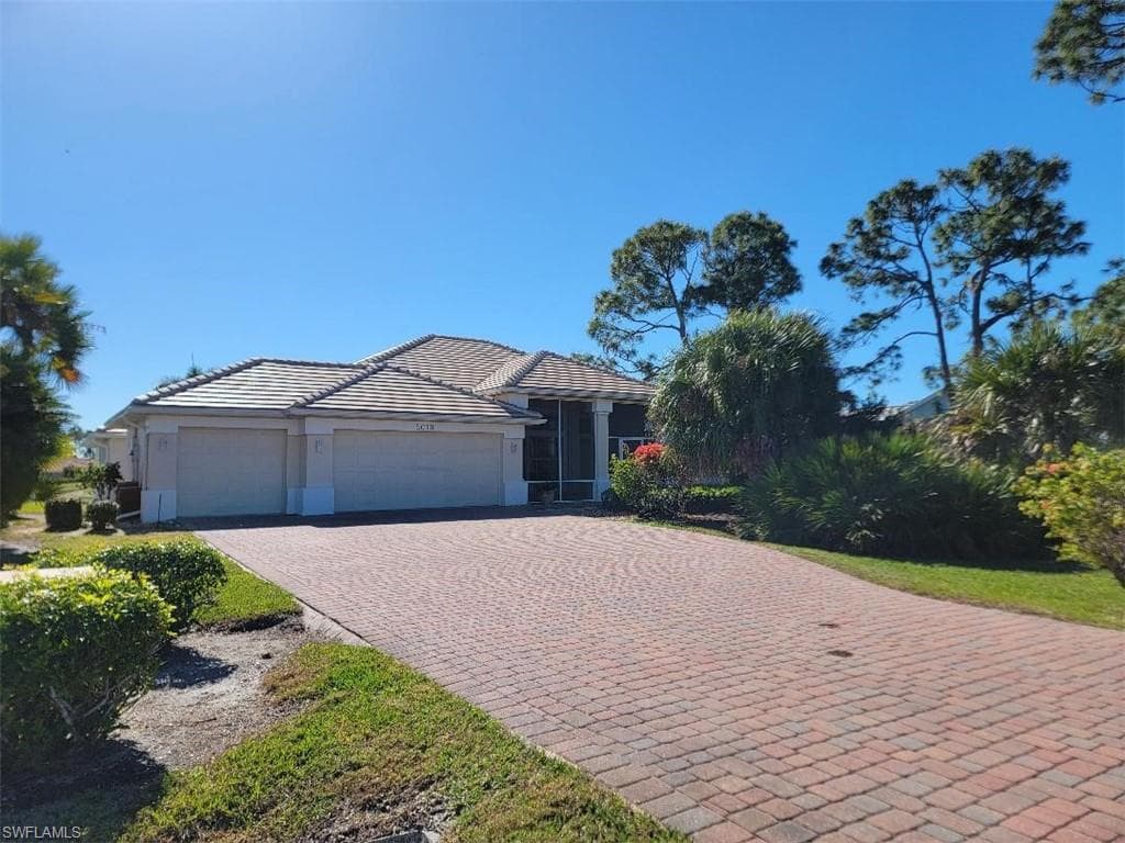 5010 Key Largo LN PUNTA GORDA, FL 33955