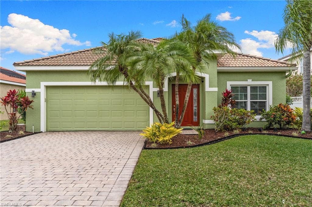 2780 Orange Grove TRL NAPLES, FL 34120