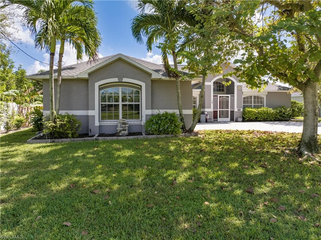 209 SE 20th CT CAPE CORAL, FL 33990