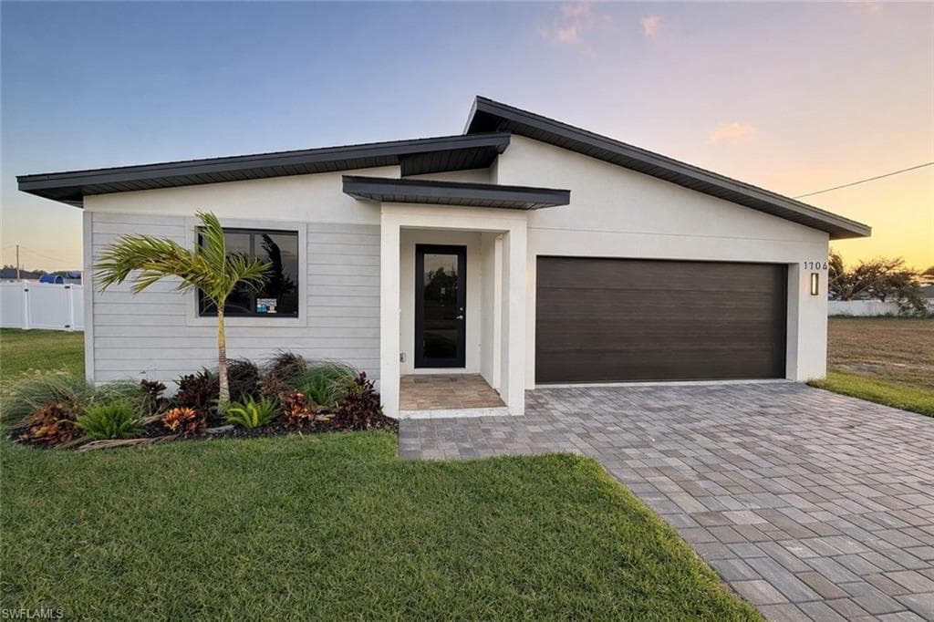 1706 NW 19th TER CAPE CORAL, FL 33909